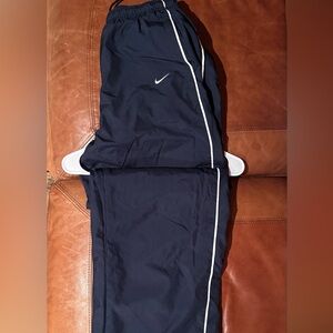 Men’s Large lined Nike Running pants